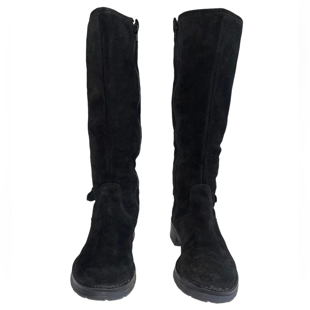 La Canadienne Black Suede Tall w/ 2 accent buckles - zip up. Size 6 1/2 EUC - Picture 2 of 10